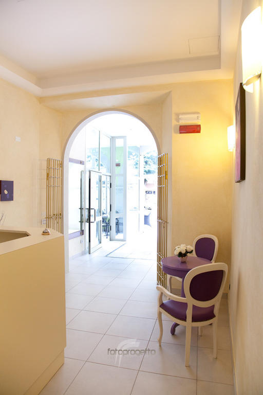 Albergo Roma Borgo Val di Taro Extérieur photo